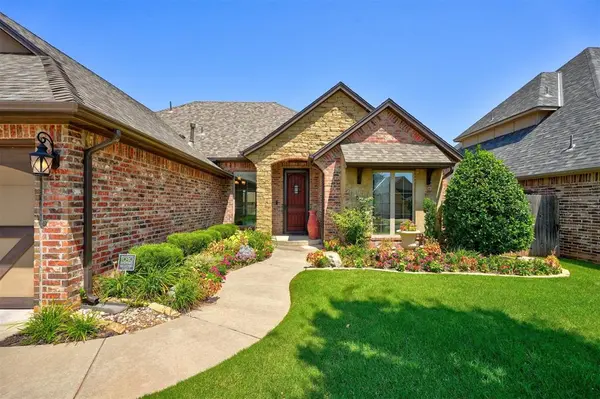 305 NW 155th ST, Edmond, OK 73013