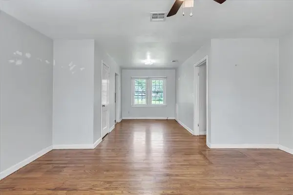 1109 W Apache ST, Norman, OK 73069