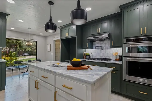 4104 NE 143rd ST, Edmond, OK 73013
