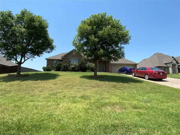 3129 Spyglass DR, Purcell, OK 73080