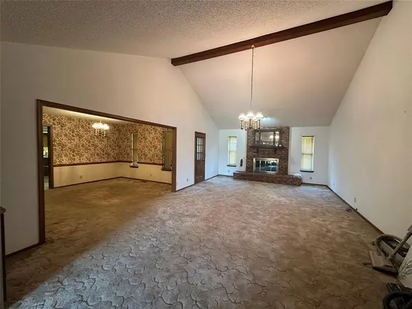 2101 Creighton DR, Norman, OK 73071