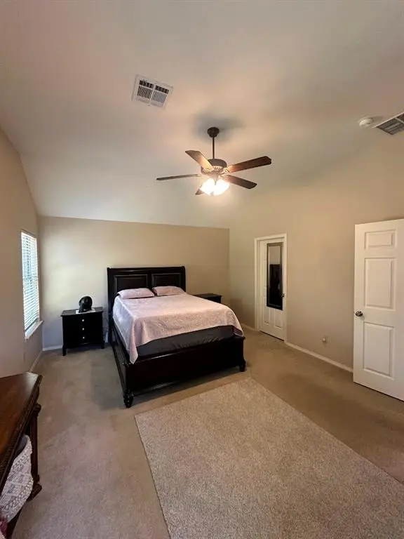 10312 Cumberland LN, Oklahoma City, OK 73162