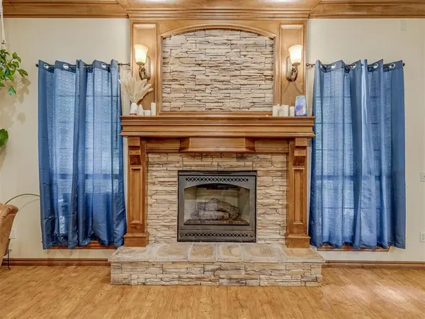 1301 Timber Ridge DR, Choctaw, OK 73020