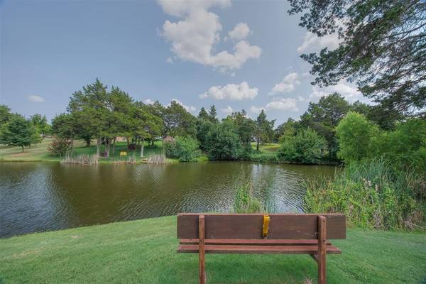 5731 Cimarron MNR, Cedar Valley, OK 73044