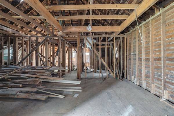 1618 NW 3rd ST, Oklahoma City, OK 73106