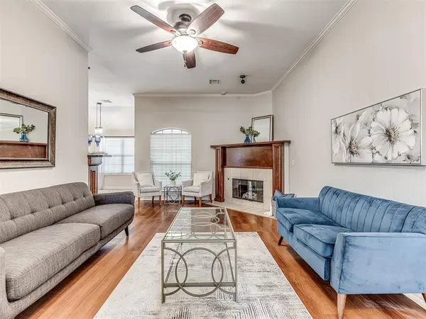 15800 Darlington CT, Edmond, OK 73013