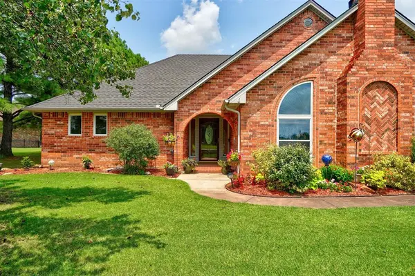 460 Hickory Hill DR, Choctaw, OK 73020