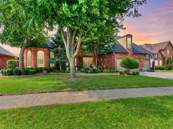 4320 Middlefield CT, Norman, OK 73072