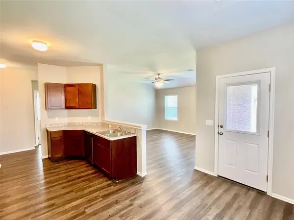 1775 Bartlett DR, Newcastle, OK 73065