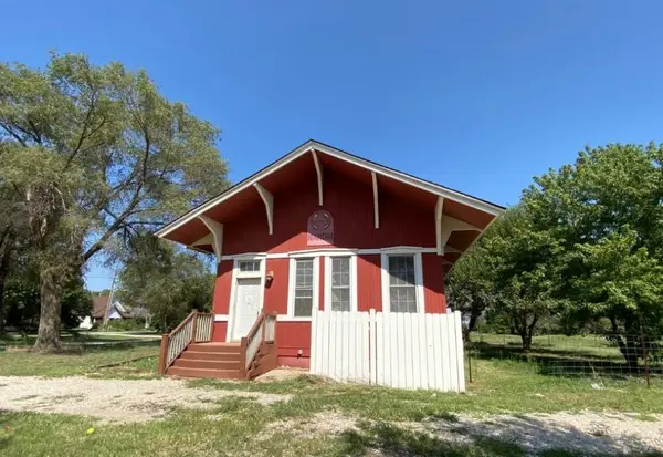 101 E Main ST, Nardin, OK 74646