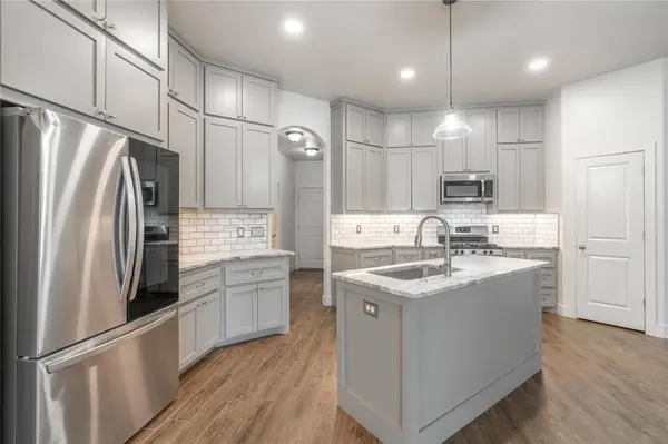1325 Atalon DR, Moore, OK 73160