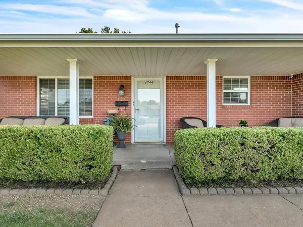 4744 Newport DR, Del City, OK 73115