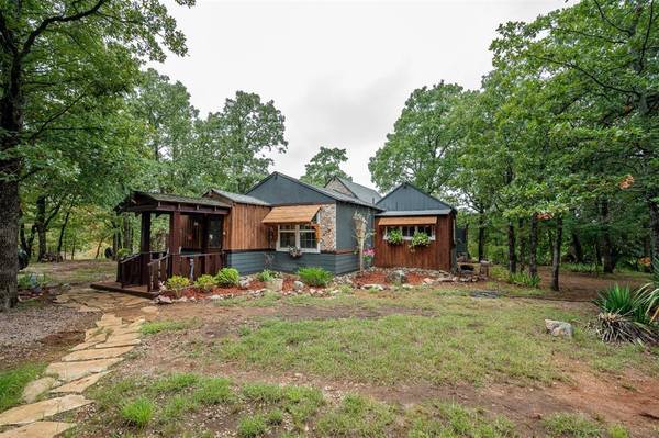 7585 S Rock Creek LOOP, Tishomingo, OK 73460