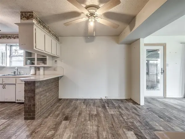2517 SW 82nd ST, Oklahoma City, OK 73159
