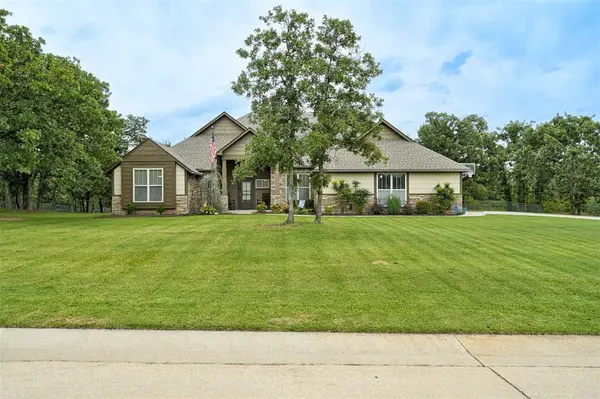 2992 Piper LN, Choctaw, OK 73020
