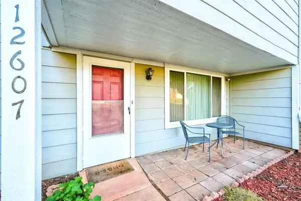 12607 Trail Oaks DR, Oklahoma City, OK 73120