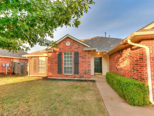 17401 Zinc DR, Edmond, OK 73012
