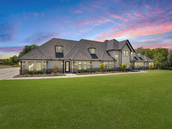 4324 Corridor DR, Edmond, OK 73034