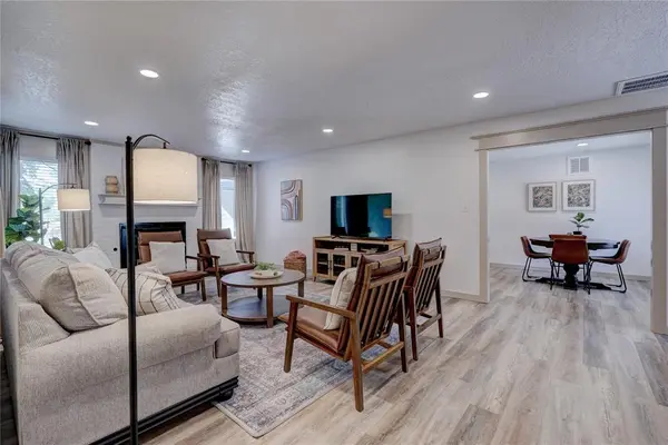 2212 Barton ST #2214, Norman, OK 73072