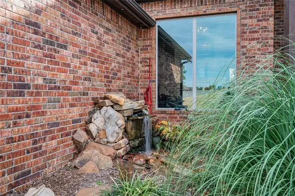 4610 Timber Ridge RD, Tuttle, OK 73089