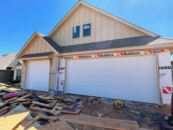 9208 SW 44th TER, Oklahoma City, OK 73179