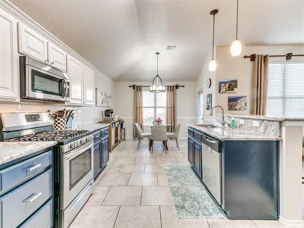 16216 Sugar Loaf DR, Edmond, OK 73013