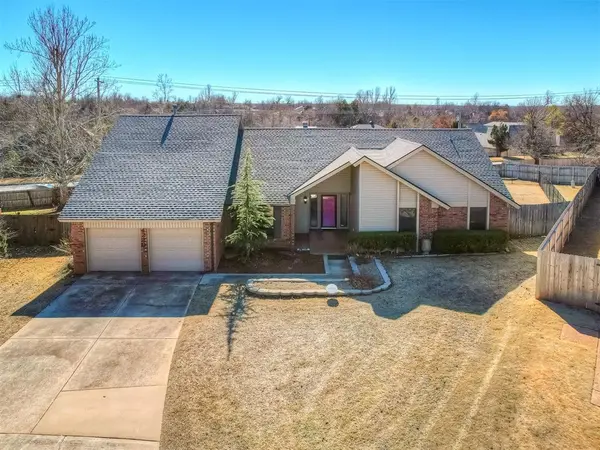 4220 Cherry Hill LN, Oklahoma City, OK 73120