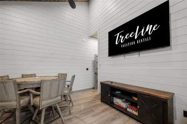 77 Rutty Pine RDG, Broken Bow, OK 74728