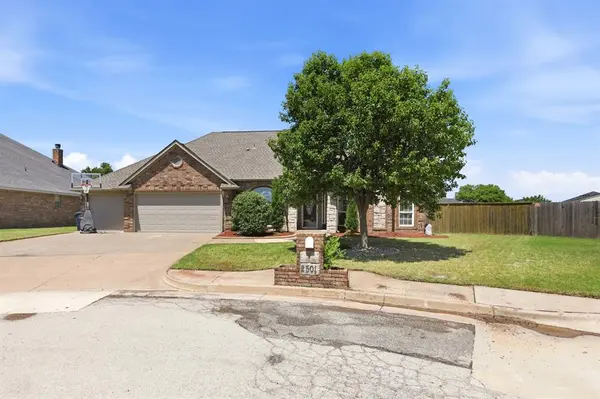 2501 NW 153rd ST, Edmond, OK 73013