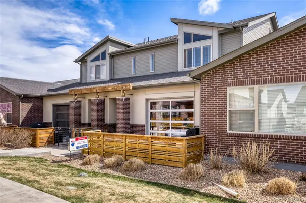19562 E Sunset CIR, Centennial, CO 80015