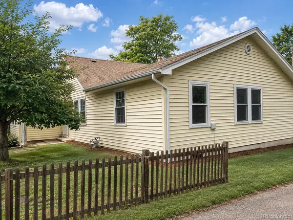 561 W Tufts AVE, Englewood, CO 80110