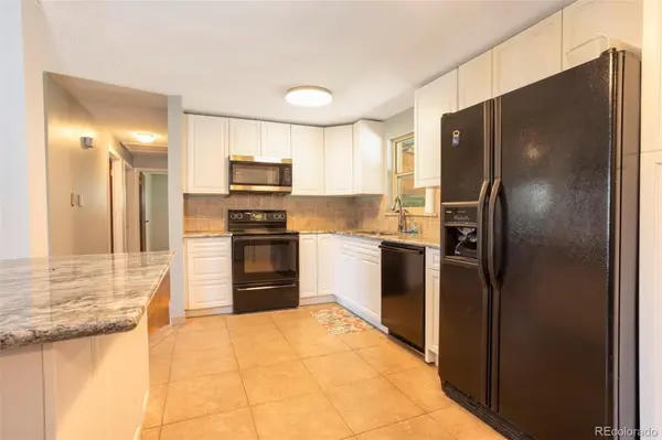12434 E Alaska AVE, Aurora, CO 80012