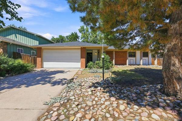 3748 S Mission Pkwy, Aurora, CO 80013