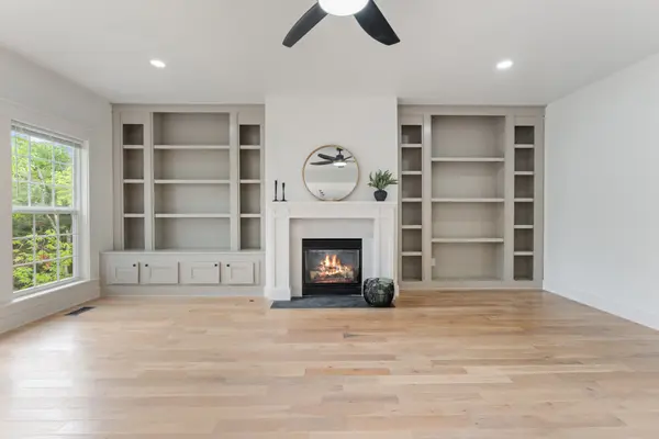 6544 Banbury Xing, Brentwood, TN 37027