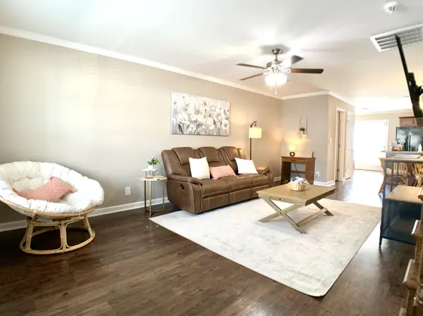 308 Sam Houston Cir, Clarksville, TN 37040