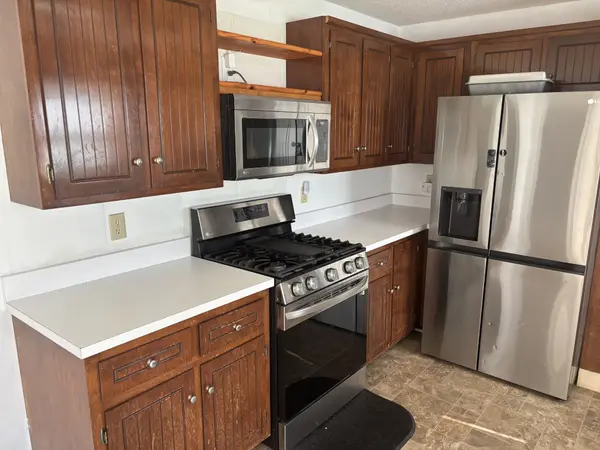 1985 Waywick Dr, Clarksville, TN 37043