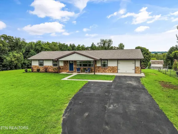 250 Trades Drive, Lenoir City, TN 37771