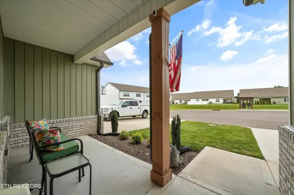 233 Elise Way, Lenoir City, TN 37771