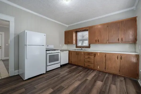 1700 W Atlantic ST, Springfield, MO 65803