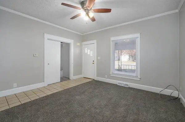 1700 W Atlantic ST, Springfield, MO 65803