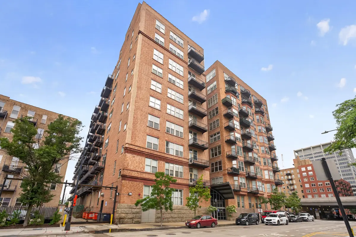 500 S Clinton ST #1013, Chicago, IL 60607