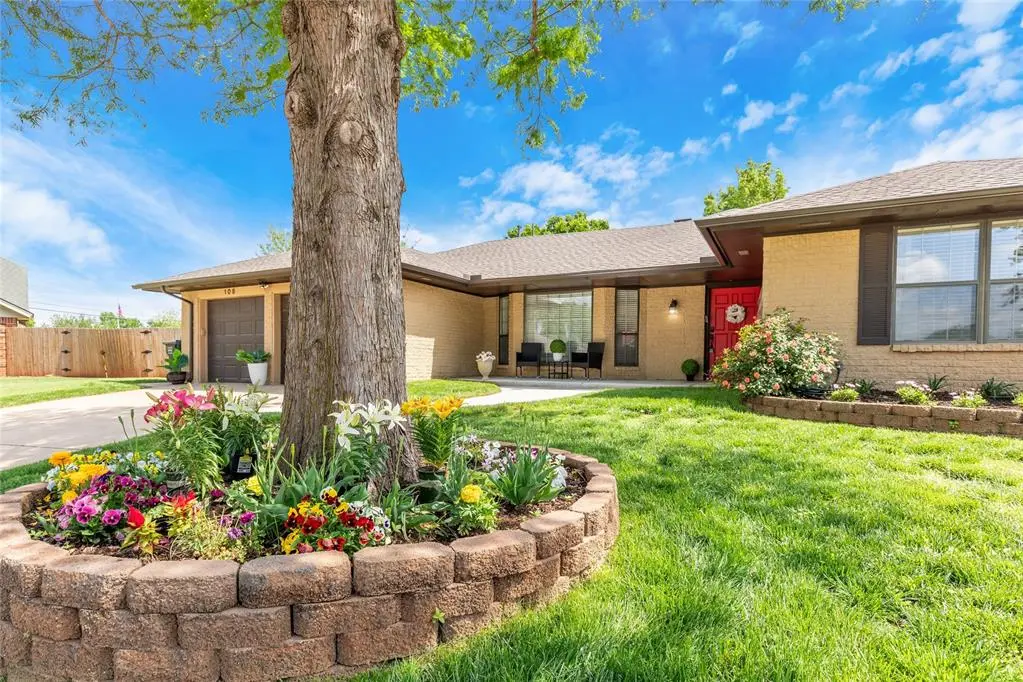 108 Easy Street CT, Edmond, OK 73012