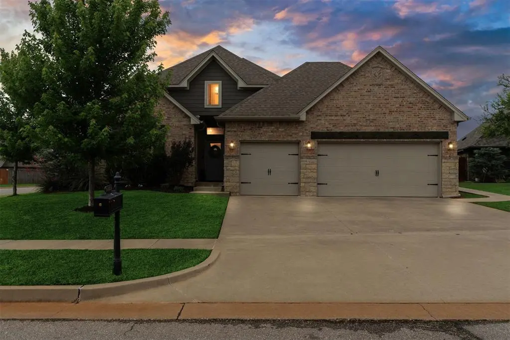 18813 Windy Way RD, Edmond, OK 73012