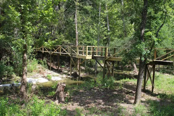 17234 E Reed Parks RD, Jonestown, TX 78645