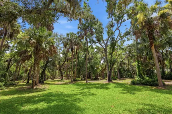3805 62ND ST E, Bradenton, FL 34208