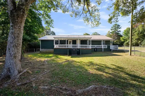 584 Burton RD, Broken Bow, OK 74728