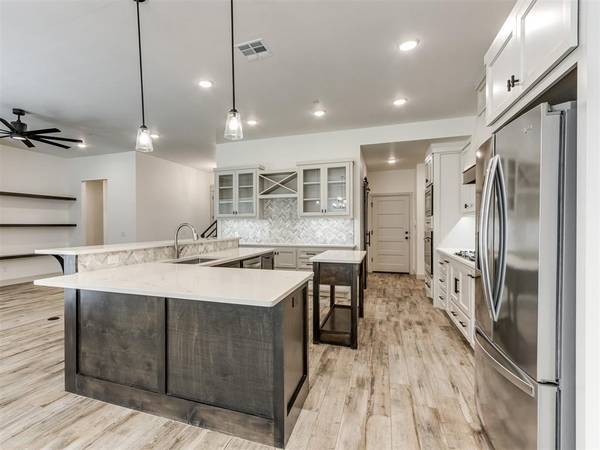 7741 Leoma LN, Oklahoma City, OK 73150