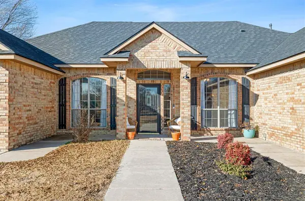 2145 Richland DR, Newcastle, OK 73065