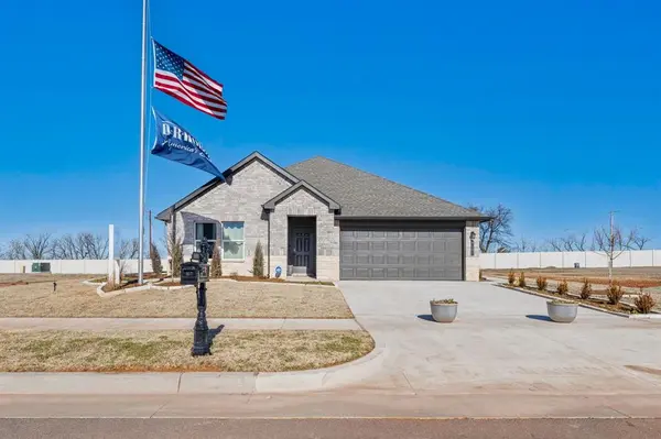 487 Park PL, Newcastle, OK 73065