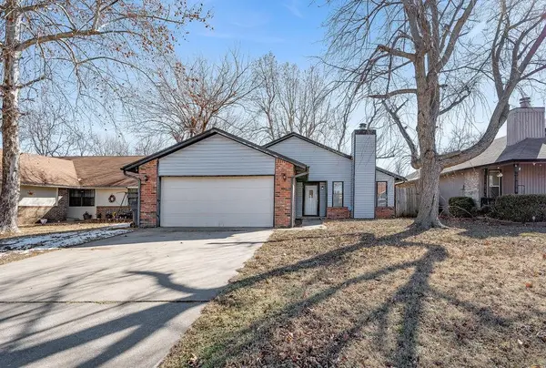12312 SW 14th ST, Yukon, OK 73099